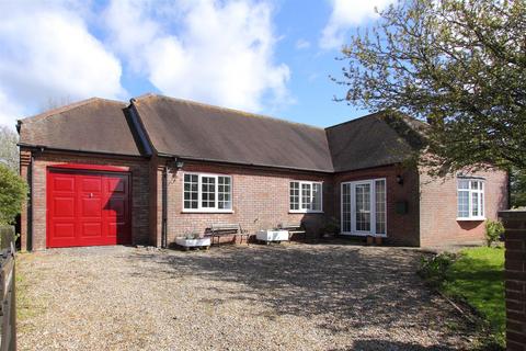 3 bedroom bungalow for sale, Upper Chute, Andover