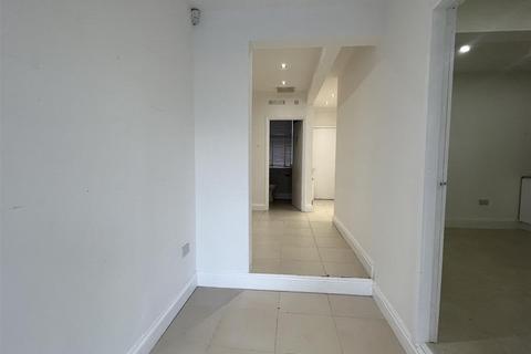 Property to rent, Norville Terrace, Leeds LS6