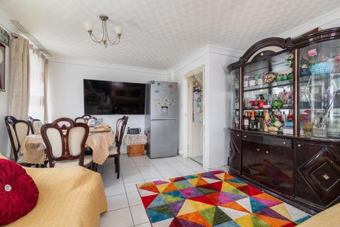 4 bedroom maisonette for sale, Bolster Grove, Crescent Rise, London