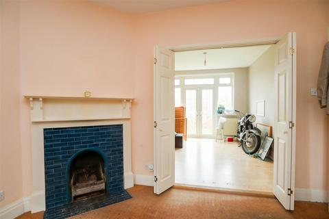 3 bedroom semi-detached house for sale, Amherst Road, Hastings