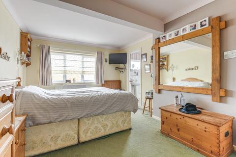 3 bedroom semi-detached house for sale, Green Close, Stevenage SG2