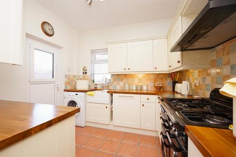 24 Bowness Road, Barrow-in-furness, LA14 5PW