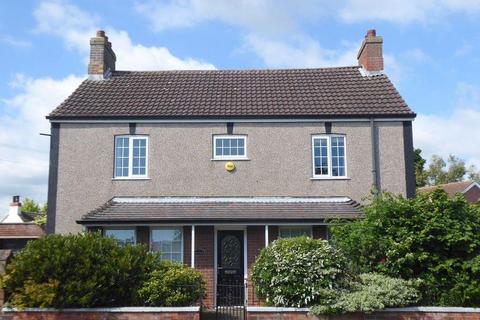3 bedroom detached house to rent, Market Place, Tetney, Grimsby