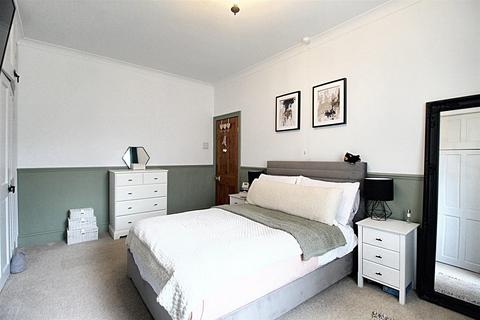 2 bedroom terraced house for sale, Dalton Green Lane, Dalton, Huddersfield, HD5 9TS