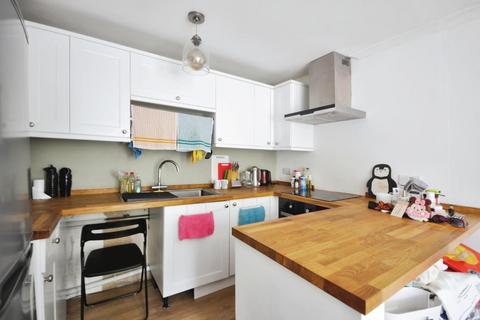 1 bedroom flat to rent, Kinnerton Way, Exeter, EX4 2EZ