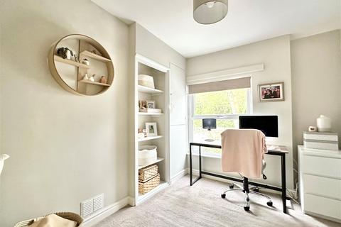 34 Buxton Road, Whaley Bridge, High Peak, SK23 7JE