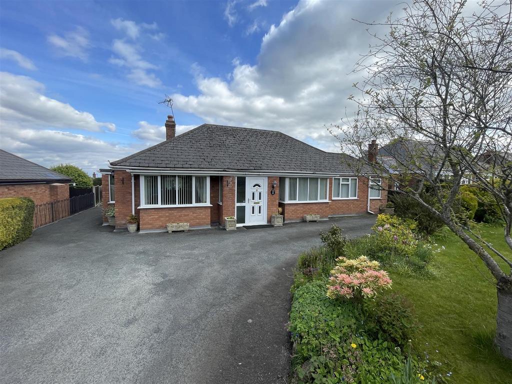 St. Andrews Road, Malvern 3 bed detached bungalow for sale £490,000