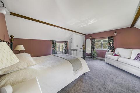 4 bedroom detached house for sale, Upton Hellions, Crediton