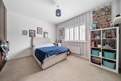 4 Endeavour Avenue, Exeter, EX2 7GR