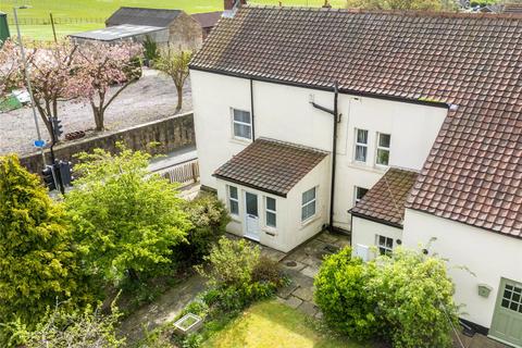 3 bedroom semi-detached house for sale, Ackton Lane, Featherstone, Pontefract, West Yorkshire, WF7