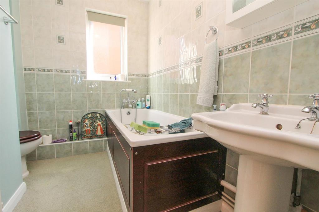 Bath.jpg