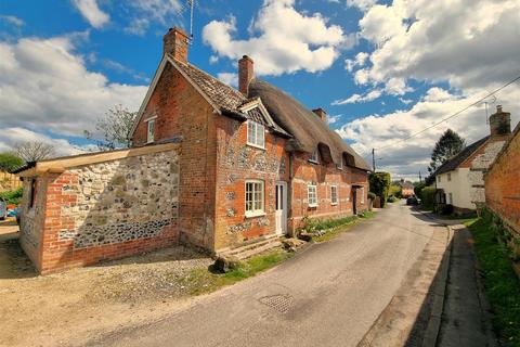 4 bedroom detached house for sale, Fittleton, Salisbury