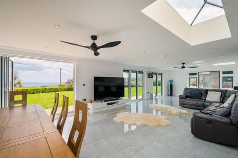 4 bedroom house for sale, Luccombe, Isle of Wight