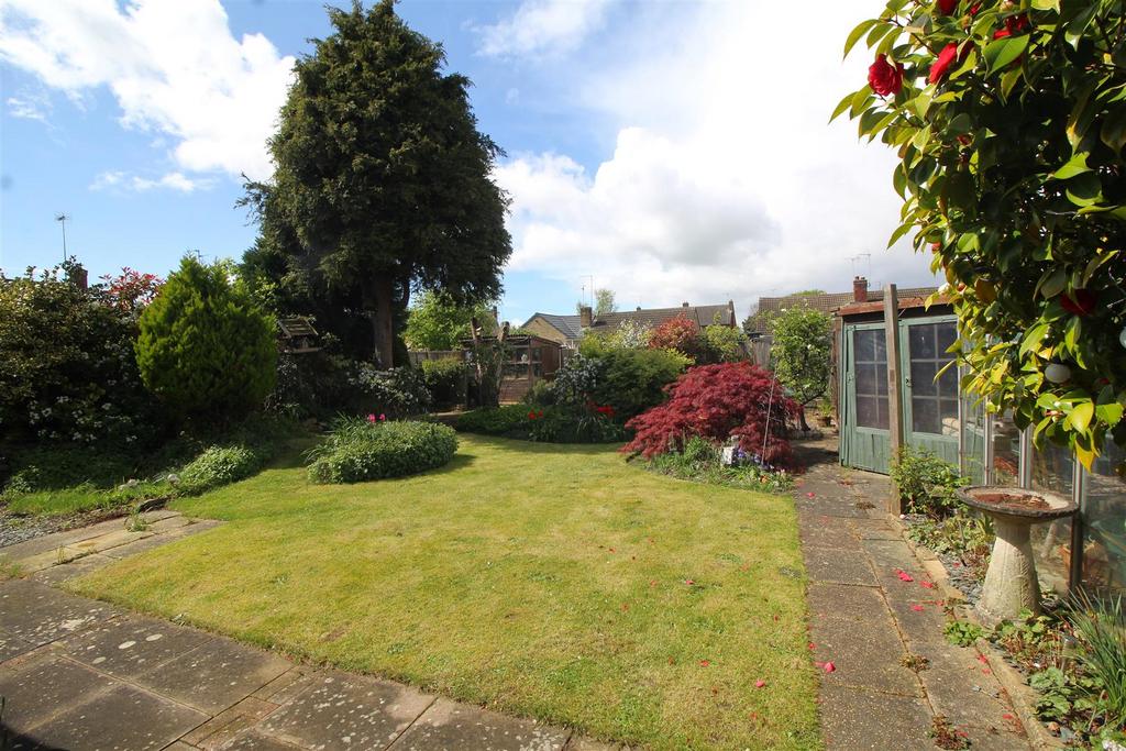 Oakleigh Drive, Orton Longueville... 3 bed detached bungalow for sale