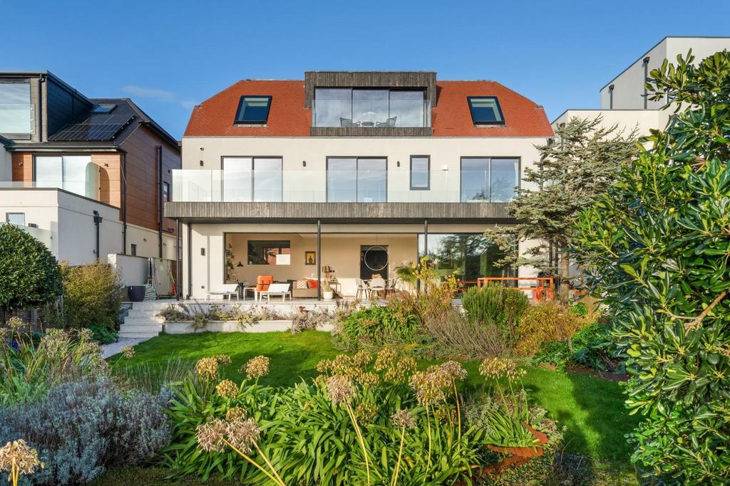 35 Roedean Road 327273 (43).jpg