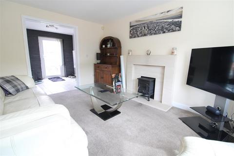 4 bedroom townhouse for sale, Lawsons Court, High Coniscliffe