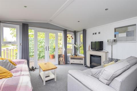 2 bedroom park home for sale, Moor Lane, Tadcaster LS24