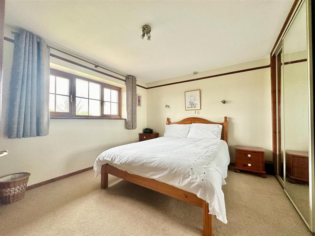 Bedroom3.jpg
