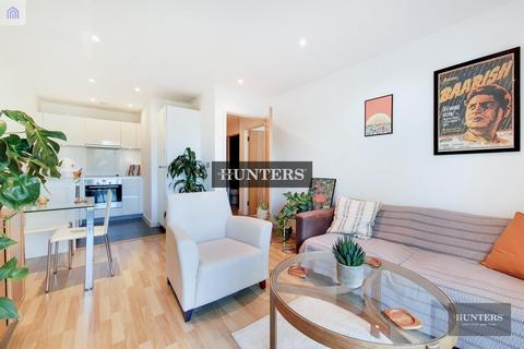 1 bedroom flat to rent, Riverside Apartments, Goodchild Road, London, N4