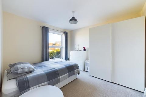 155 Barnwood Road, Gloucester, GL4 3HE