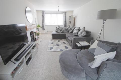 48 Beams Way, Billericay, CM11 2NN