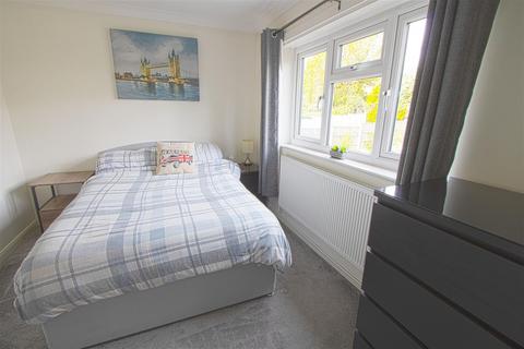 48 Beams Way, Billericay, CM11 2NN