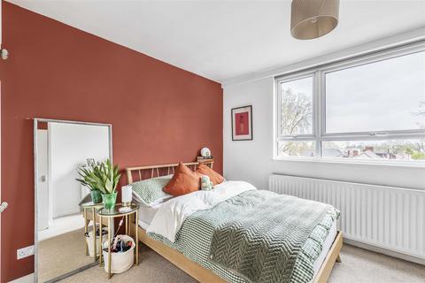 2 bedroom flat for sale, Putney Hill, Putney, SW15
