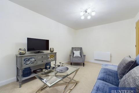1 bedroom flat for sale, Brigg Court, Chantry Gardens, Filey, YO14 9FB