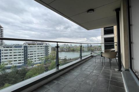 3 bedroom apartment to rent, The Boulevard, Imperial Wharf, London