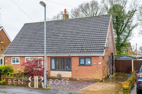 11 Cedar Avenue, Euxton, Chorley, PR7 6BB