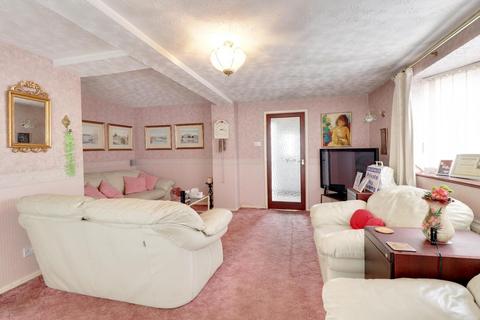 4 bedroom detached house for sale, Meadow Close, Cheltenham