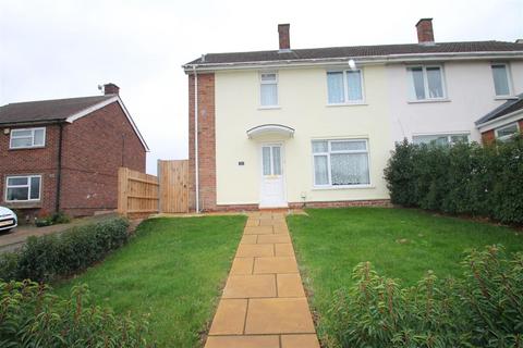 3 bedroom end of terrace house to rent, 50 Mallard Hill, Brickhill