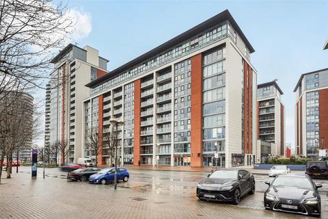 1 bedroom apartment for sale, Adriatic Apartments, 20 Western Gateway, London E16