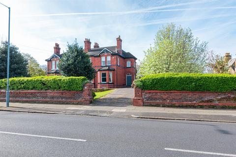 5 bedroom semi-detached house for sale, The Serpentine South, Blundellsands, Liverpool