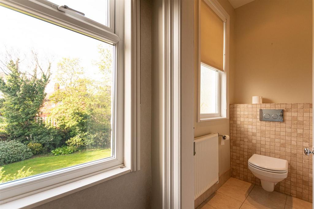 First floor WC