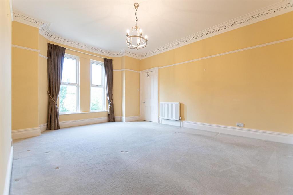 Master suite (2)