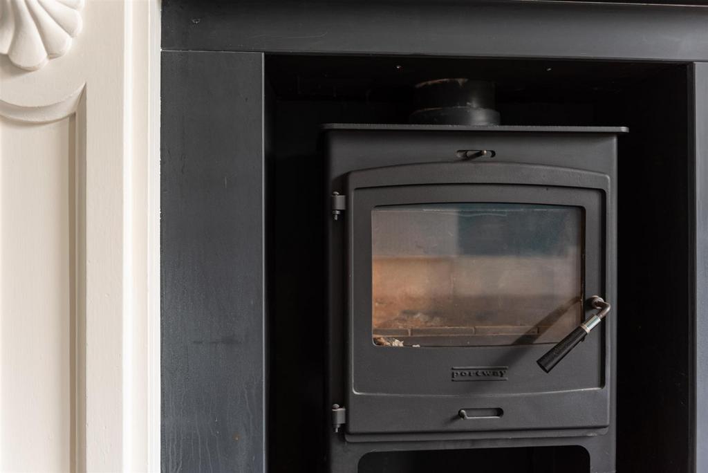 Log burner