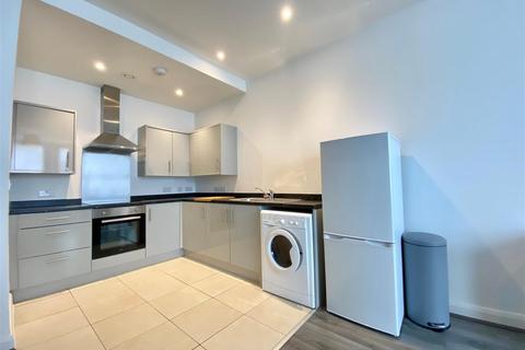 2 bedroom apartment for sale, Queens Terrace, Great Cheetham Street West, Salford