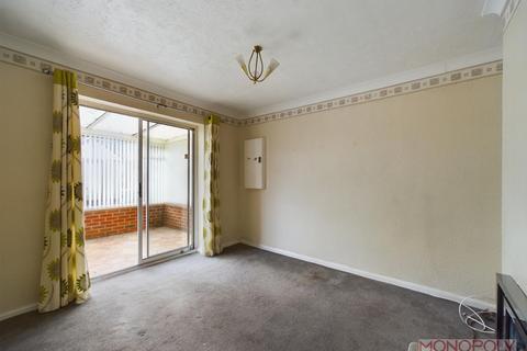 3 bedroom terraced house for sale, Gladwyn Road, Wrexham