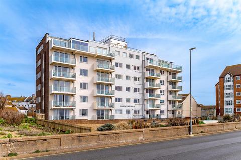 2 bedroom flat for sale, Esplanade, Seaford