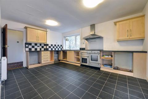 4 bedroom detached house for sale, Eccles Close, Hope, Hope Valley