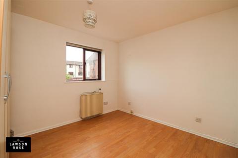 2 bedroom house to rent, Haslemere Road, Southsea