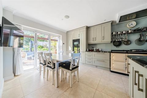 5 bedroom detached house for sale, Worcester Road, Chipping Norton