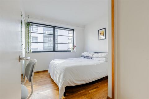 2 bedroom apartment to rent, New Wharf Road, London N1