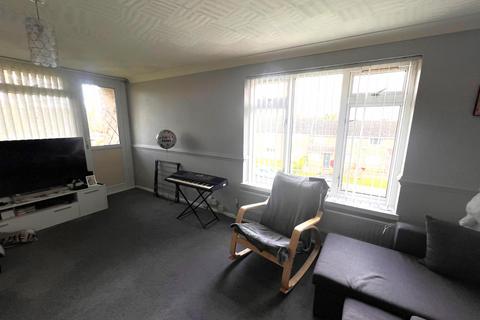 2 bedroom flat to rent, Shire Road, Corby NN17