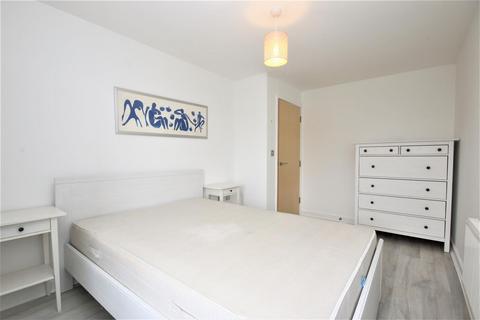 1 bedroom apartment to rent, Seven Sisters Road, London N4