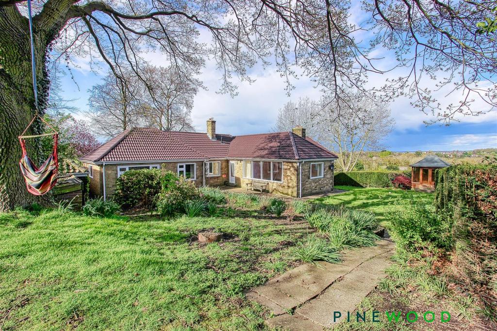 Matlock Road, Chesterfield S42 4 bed detached house £1,750 pcm (£404 pw)