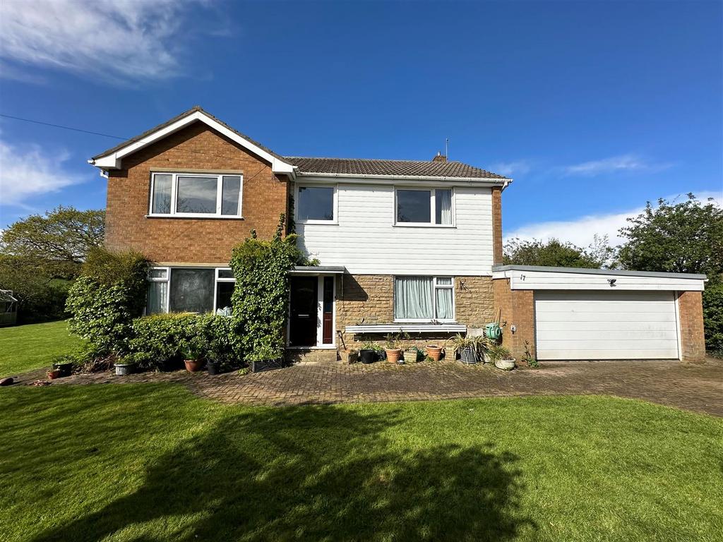 Station Lane, Cloughton, Scarborough 4 bed detached house for sale £