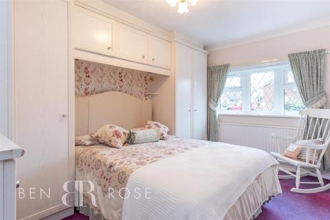 3 bedroom detached bungalow for sale, Farfield, Preston PR1