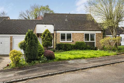 5 Hewett Close, Caversham, Reading, RG4 7ER